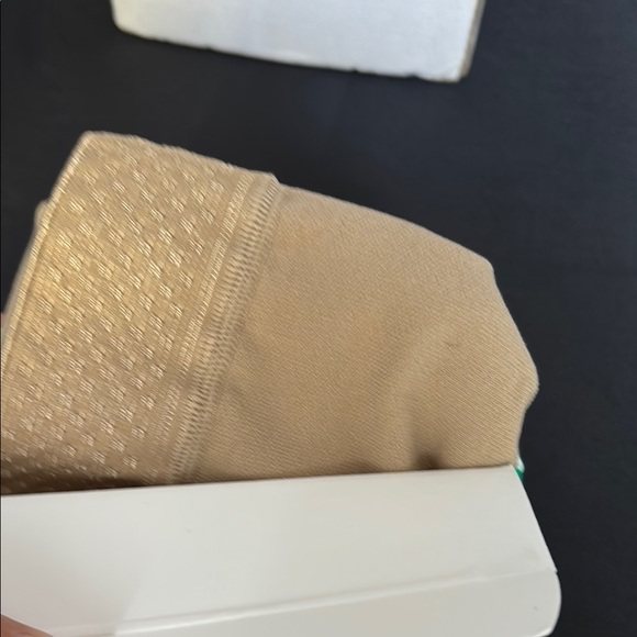 Juzo Arm Sleeve 20-30mmHg 2001mx size IV regular, beige with silicone, new - Picture 4 of 5